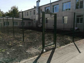 3D заборы для школы 15 метров фото в Ликино-Дулёво